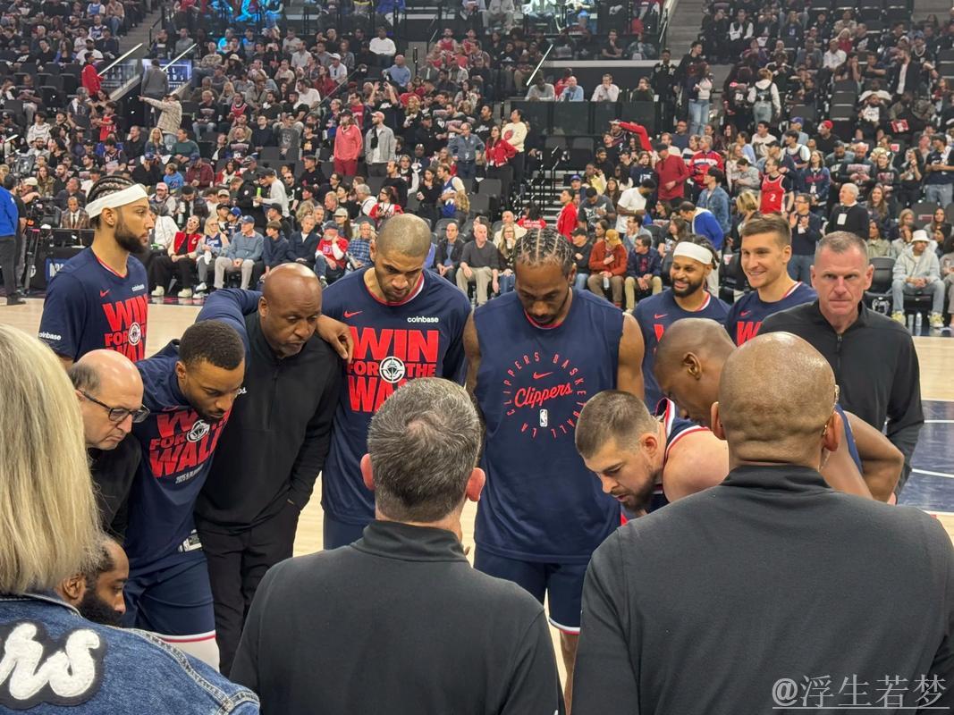 5月4日季后赛:快船对阵掘金比赛集锦 5月4日季后赛:快船对阵掘金比赛集锦